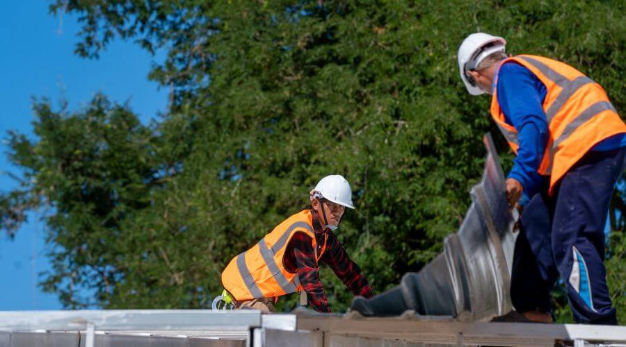 Professional new roof installation services in Dunlap, IL
